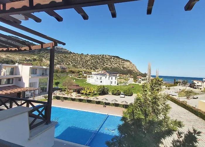 ホテル Vouni King